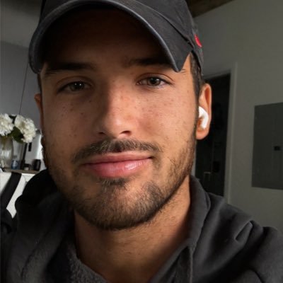 𝐬𝐚𝐦𝐮𝐞𝐥 ◡̈'s profile picture