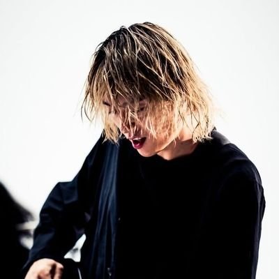 𝙰𝚗𝚓// 🎸's profile picture