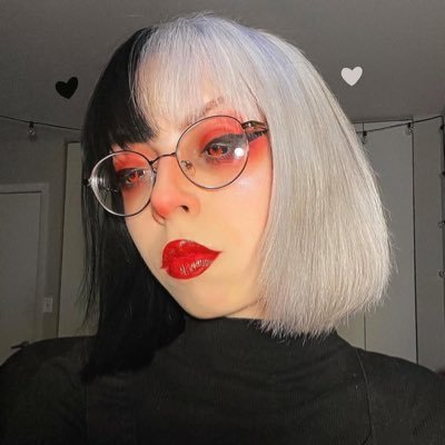 badcosplaylmao's profile picture