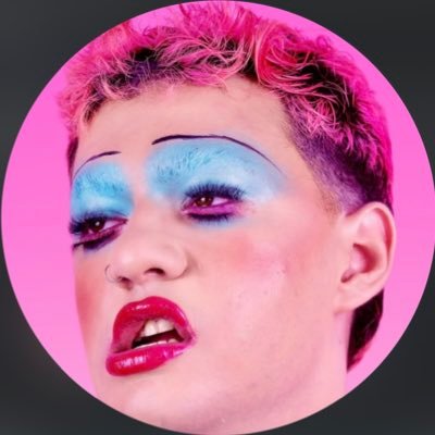 estavu's profile picture