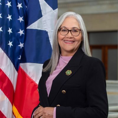 Lisie J Burgos's profile picture