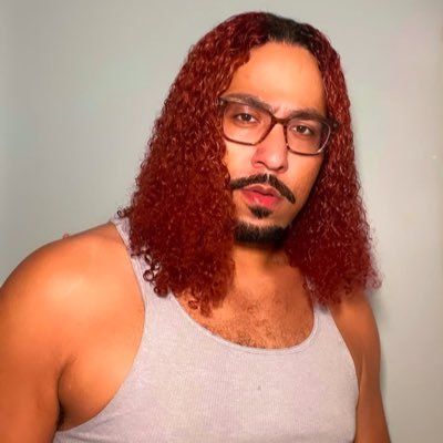 H0llyw00dd_'s profile picture