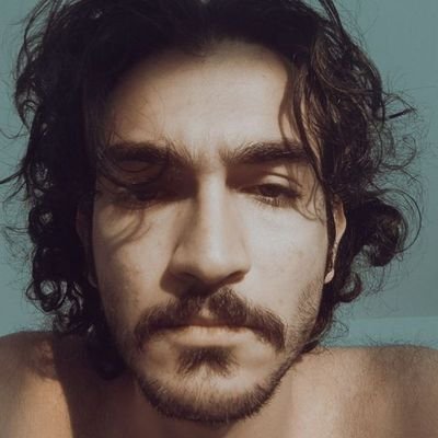 آفتاب پرست's profile picture