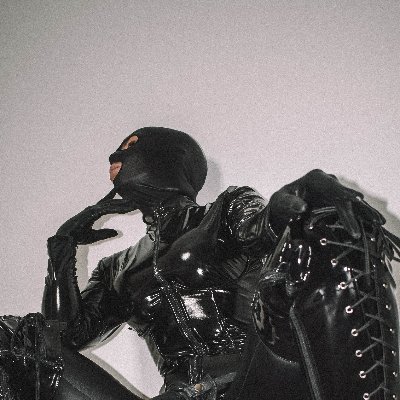 MistressEsme's profile picture