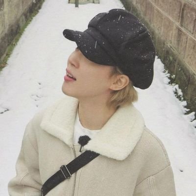 elly's profile picture