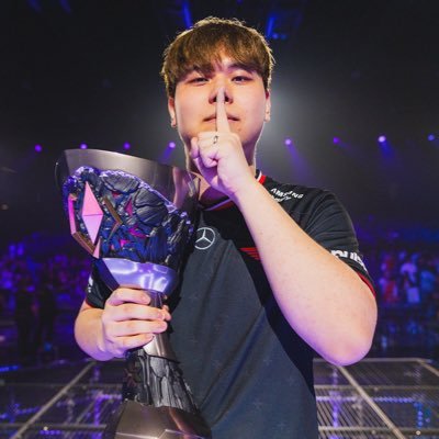 iZuvlrt's profile picture