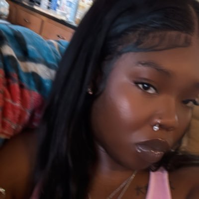 QueenTooWetty 💦💋's profile picture