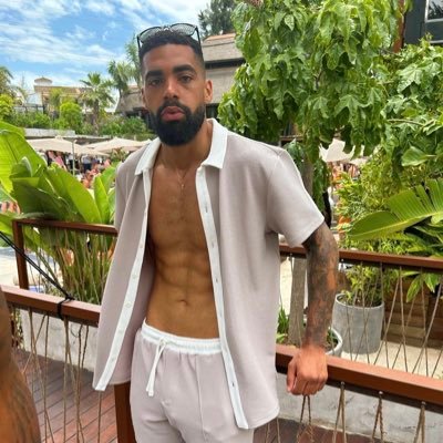 Jonombrown96's profile picture