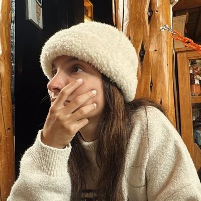 vicky's profile picture