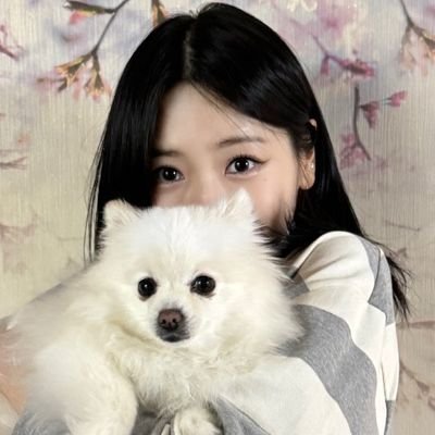 Minji Day Everyday 🍷💸🐰 ❤️ 쥬꼬's profile picture