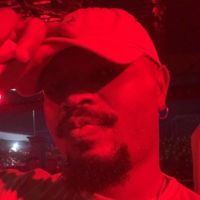 Praise_Ffs's profile picture