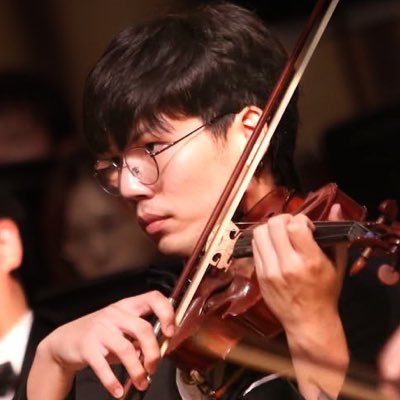 เอ๋ยเด้าโต๊ะ.'s profile picture