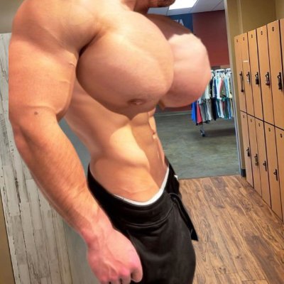 Giant Muscle Nerd's profile picture