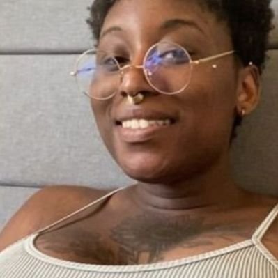 sugardrips18's profile picture
