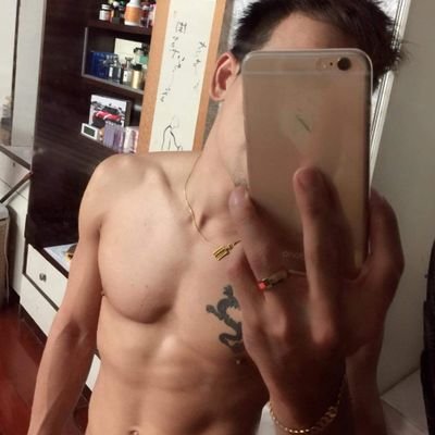 coolrism's profile picture