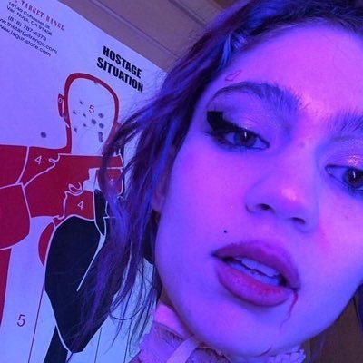 hourlygrimes's profile picture
