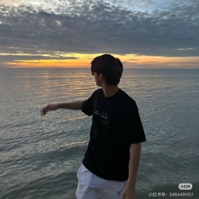 xenyolo's profile picture
