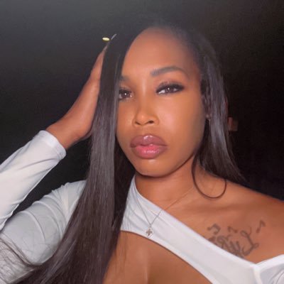 Tay's profile picture