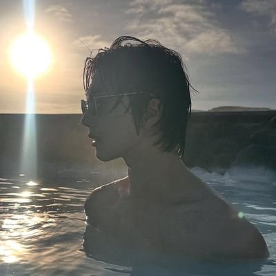 parkjisungiiiee's profile picture
