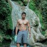 Alex profil fotoğrafı