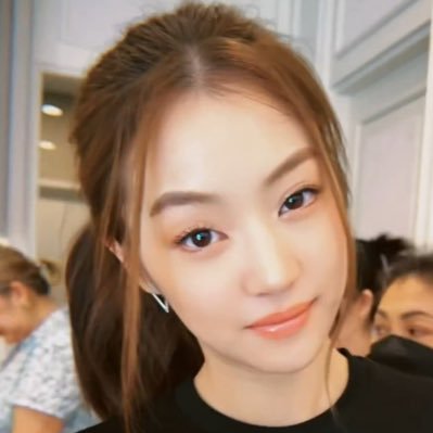 meggiemiumiu's profile picture
