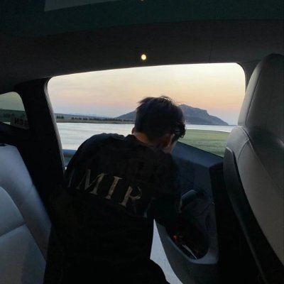 nili0226's profile picture