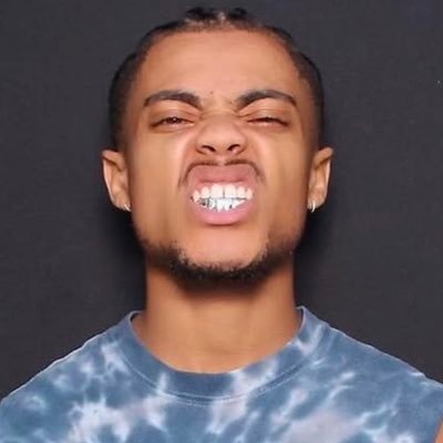 Reed🌟's profile picture