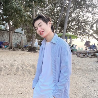 Yochiinajar121's profile picture