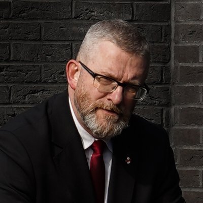 Grzegorz Braun's profile picture