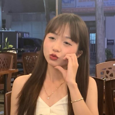 Ebe Tuyền's profile picture