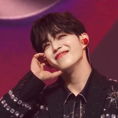 deb 🍒's profile picture