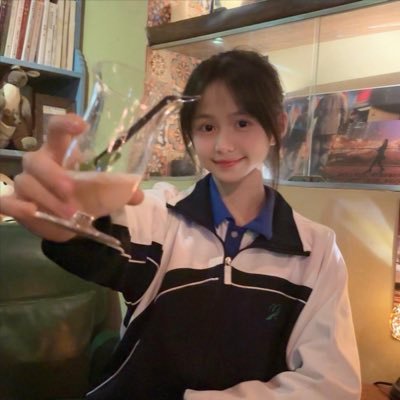 ^袁梦琪^.^'s profile picture