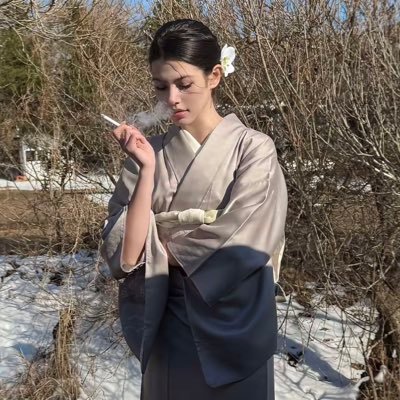 jwhagsgajk99203's profile picture