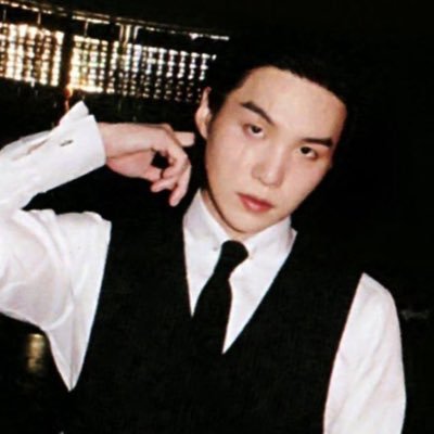 geo៹ MONALISA's profile picture