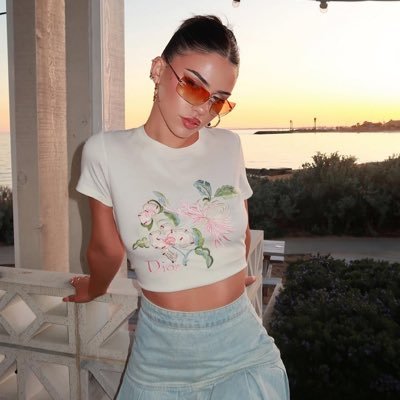 God ALeah's profile picture