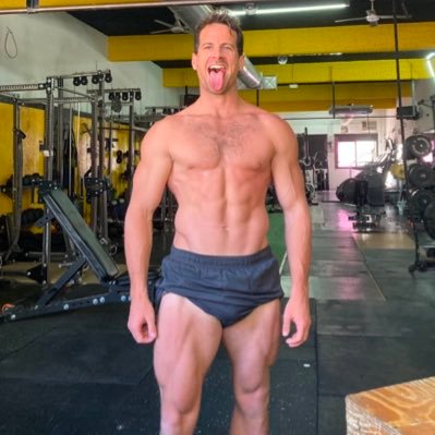 Lee's profile picture