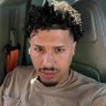 Charlie profil fotoğrafı