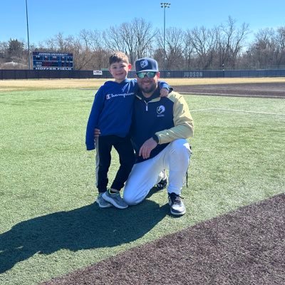 Evan Ruechel's profile picture