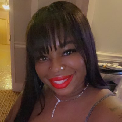Love_Sneakerz's profile picture