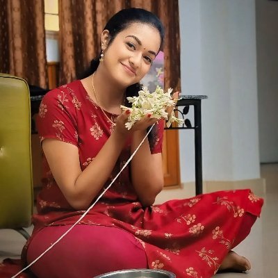 Swathi Lakshmi's profile picture