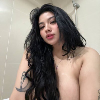 nubjes's profile picture