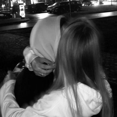 Romantic372686's profile picture