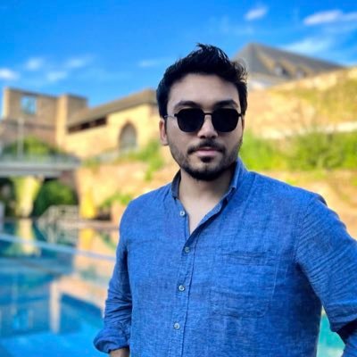 Esref Larsen's profile picture