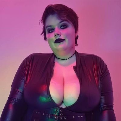 xMidnightxWolfe's profile picture