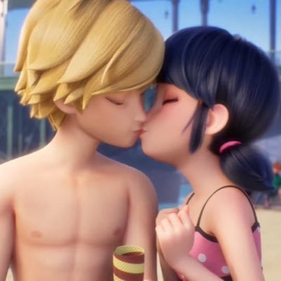 Carol🪶// advogada dos adrinette's profile picture