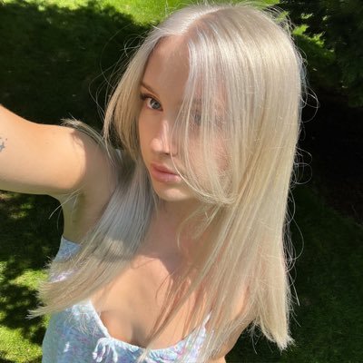 Ethereal Claire's profile picture