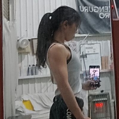 まる@懸垂's profile picture