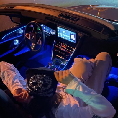 lady_valor_07's profile picture