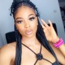UCHE 的头像
