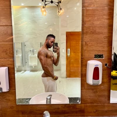 heuryjames_17's profile picture